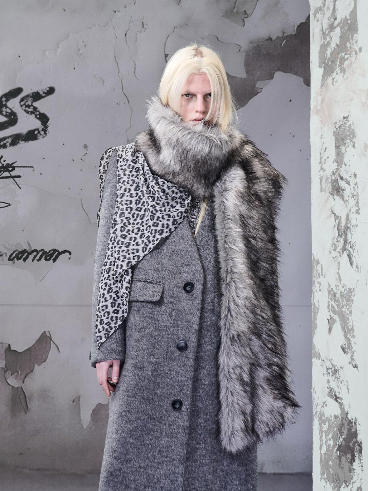 NORTH NODE Vine Print Silk Patchwork Furry Colorblock Women&