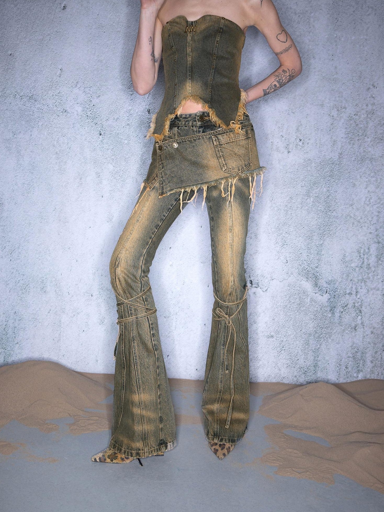 NORTH NODE Vintage Distressed Wash Tie Waist Skort Women&