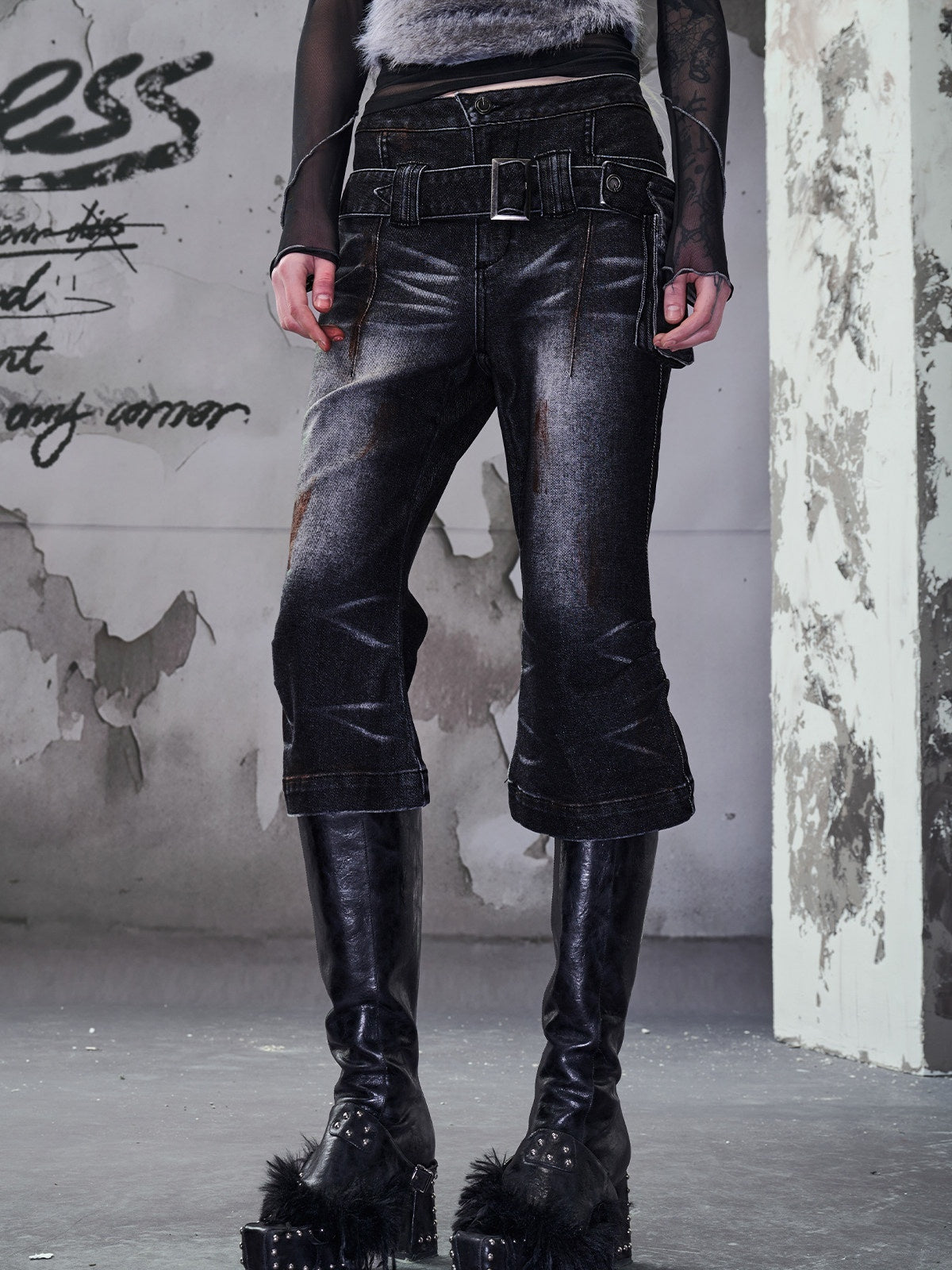 NORTH_NODE_Washed_Black_Rust_Distressed_Bootcut_Women&