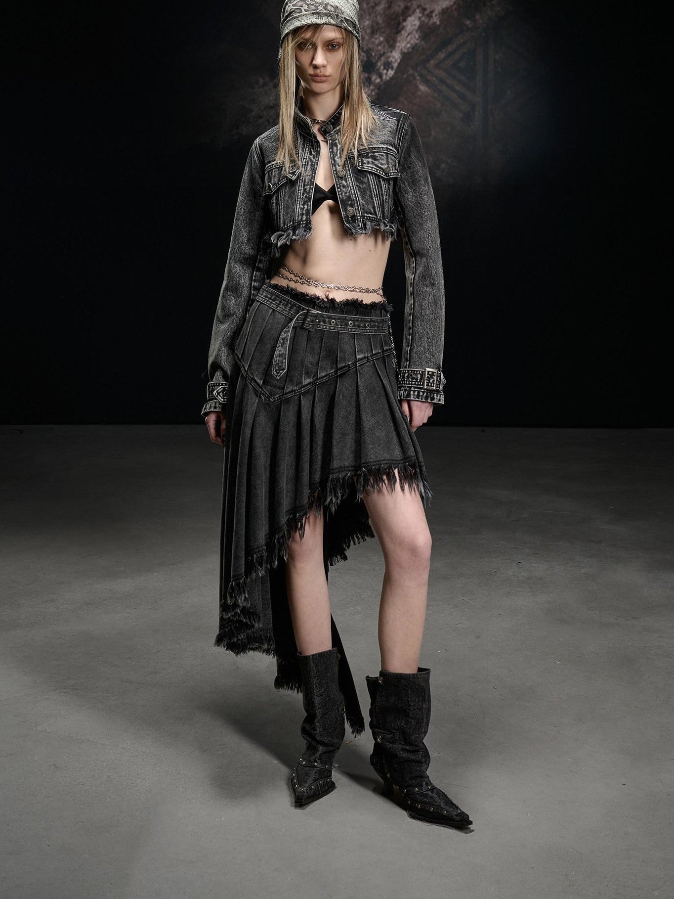 NORTH NODE Washed Distressed Cropped Stand Collar Flap Pocket Women&