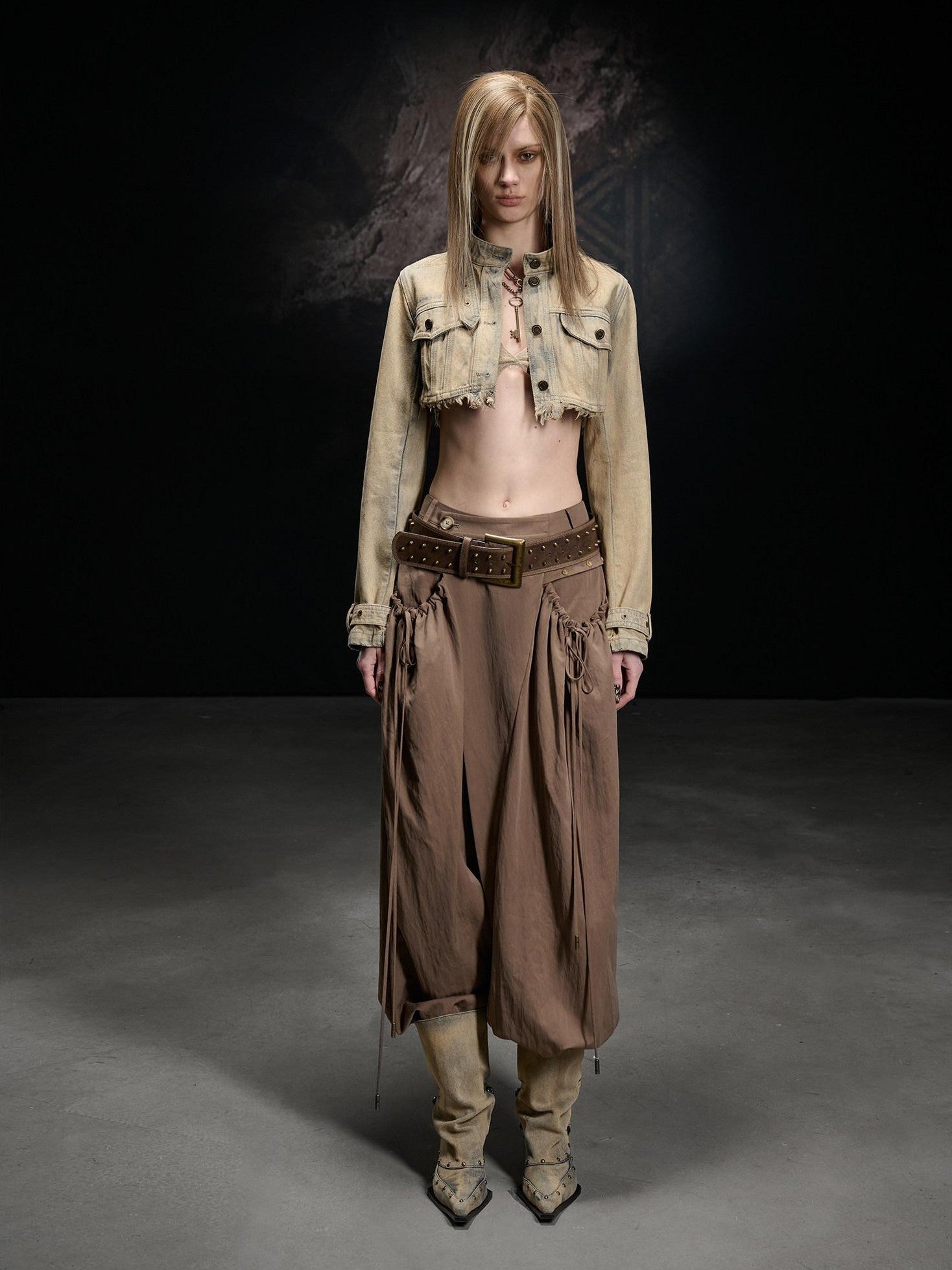 NORTH NODE Washed Distressed Cropped Stand Collar Flap Pocket Women&