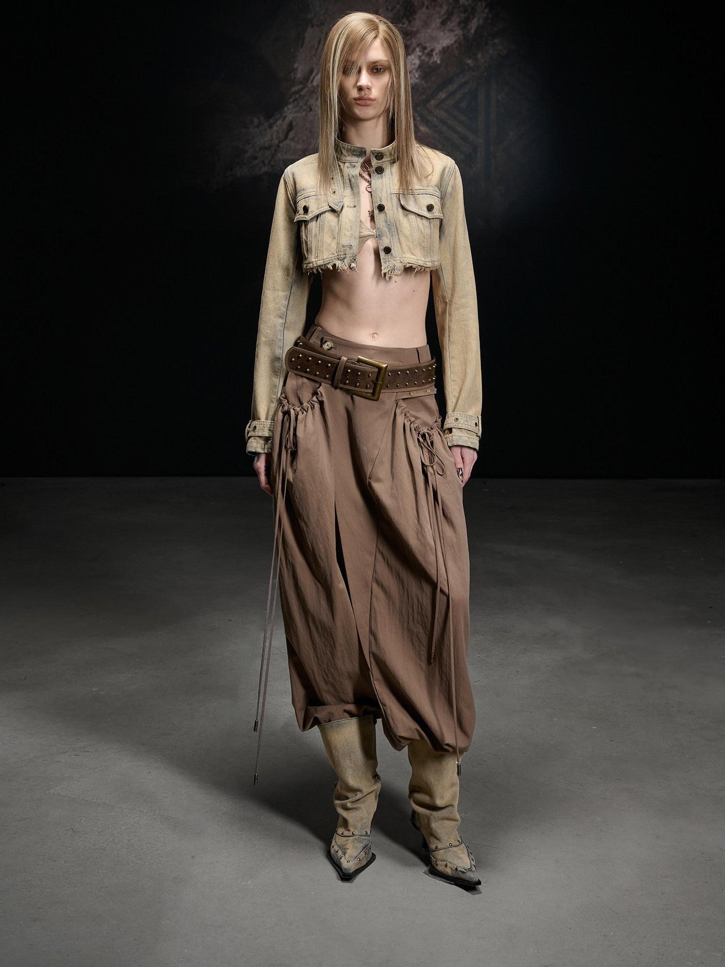 NORTH NODE Washed Distressed Cropped Stand Collar Flap Pocket Women&