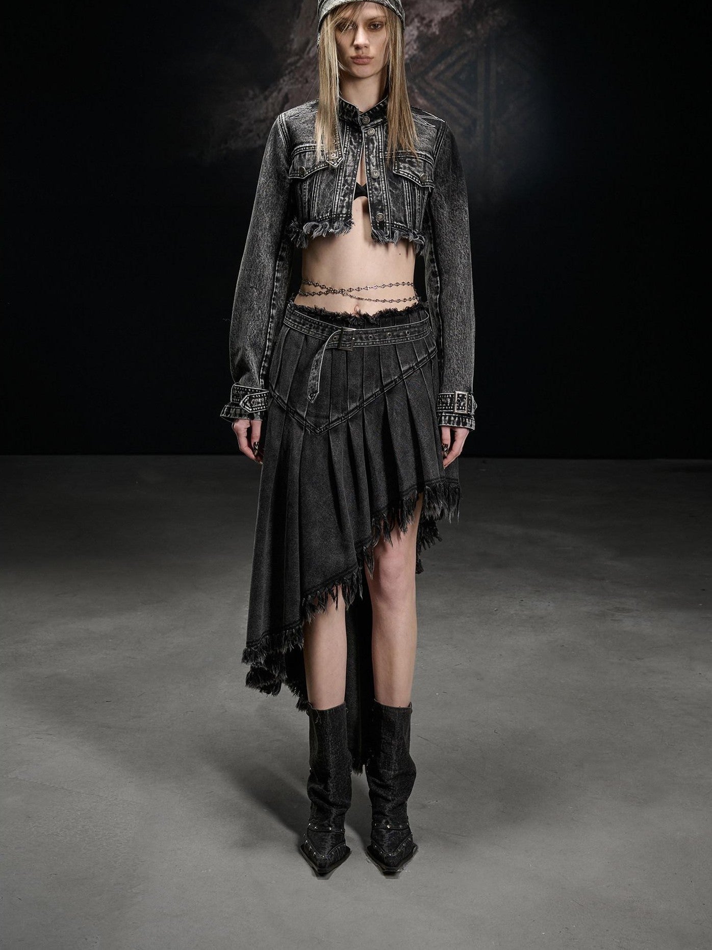 NORTH NODE Washed Distressed Cropped Stand Collar Flap Pocket Women&