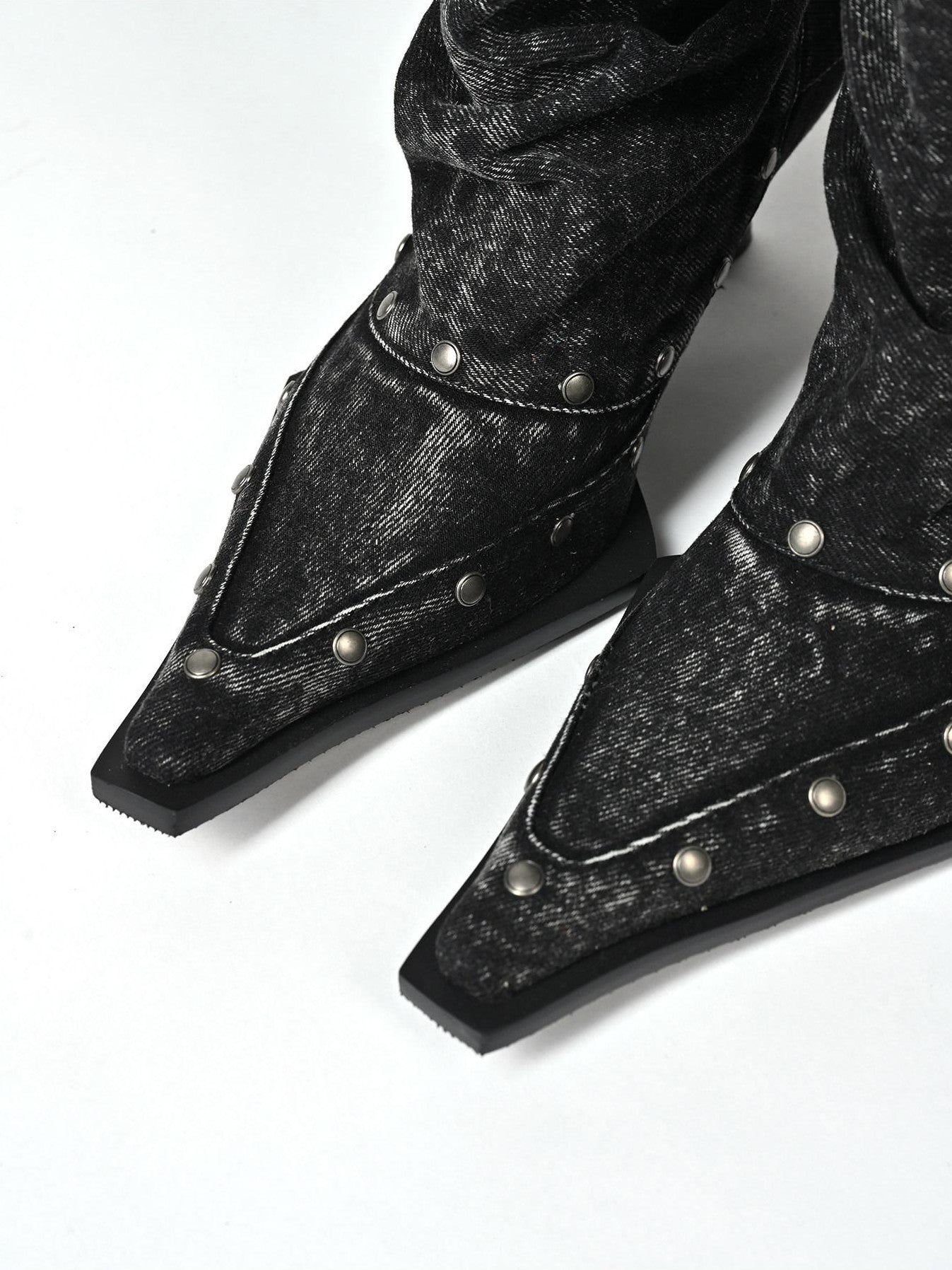 NORTH NODE Washed Distressed Studded Pointed Toe Western Punk Women&