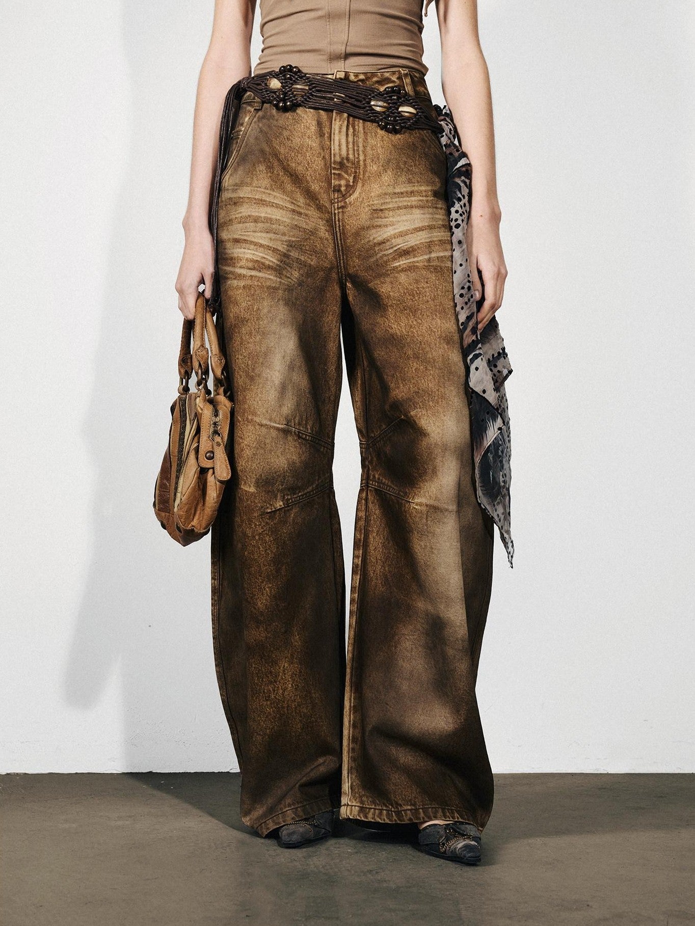 NORTH NODE Washed Distressed Whisker Curved Cut Women&