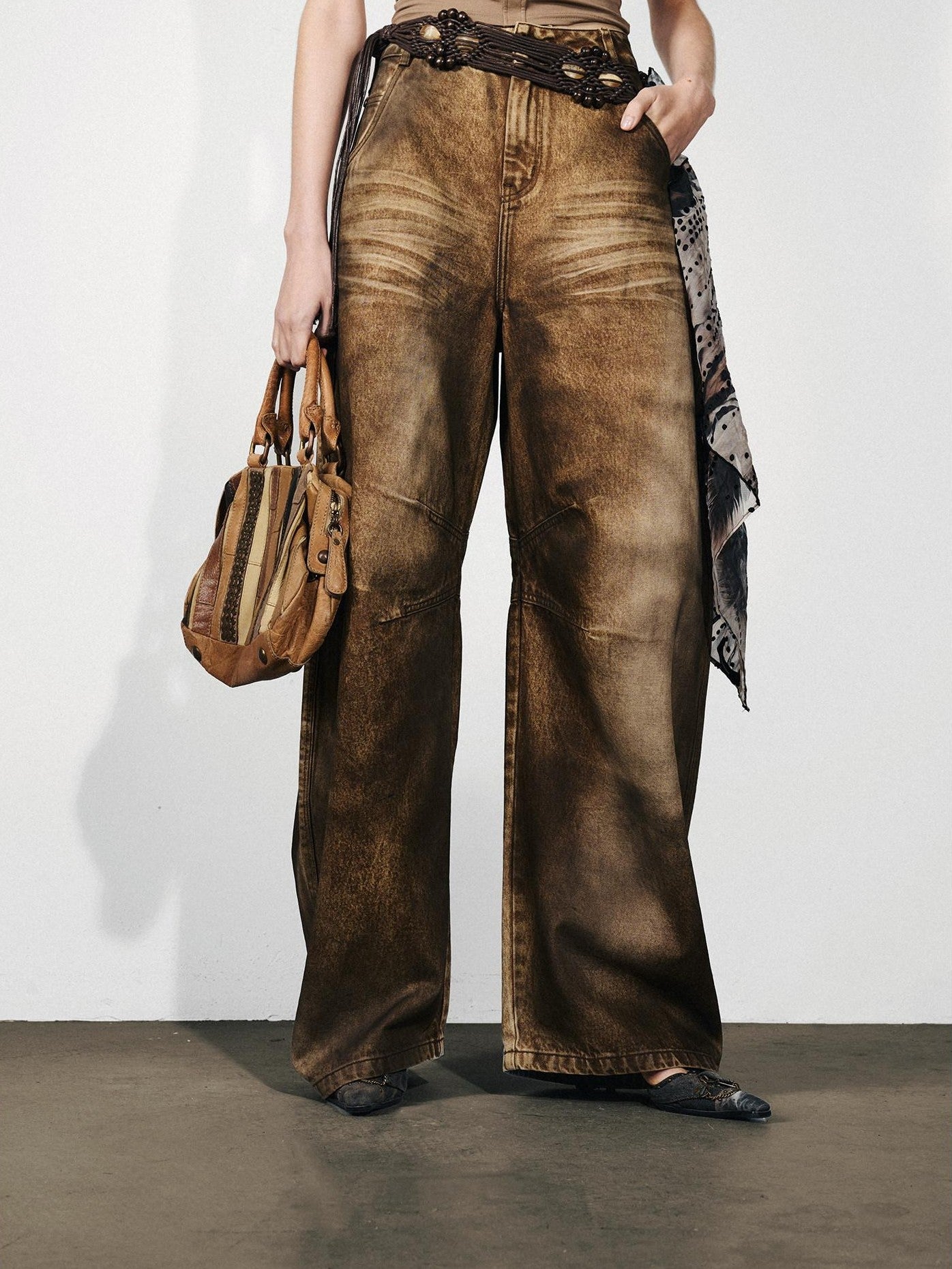 NORTH NODE Washed Distressed Whisker Curved Cut Women&
