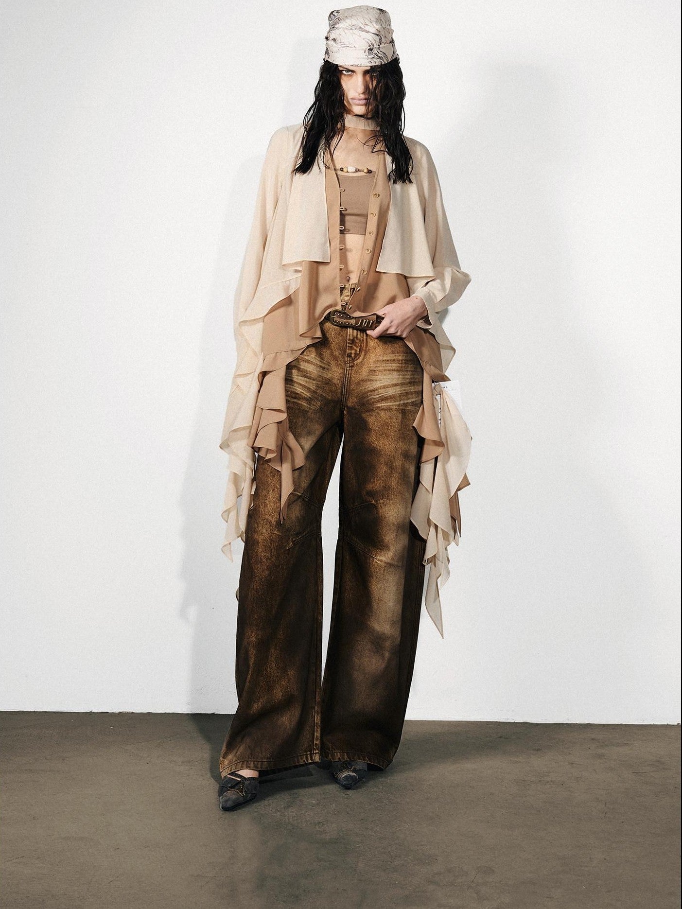 NORTH NODE Washed Distressed Whisker Curved Cut Women&