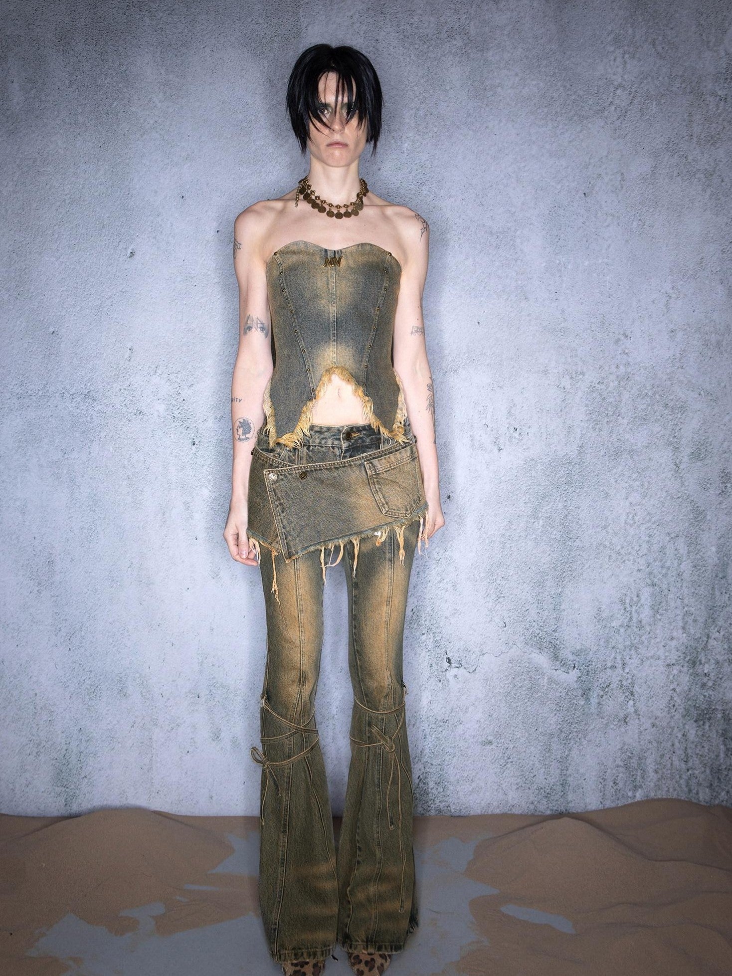 NORTH NODE Washed Frayed Asymmetrical Studded Denim Cropped Women&