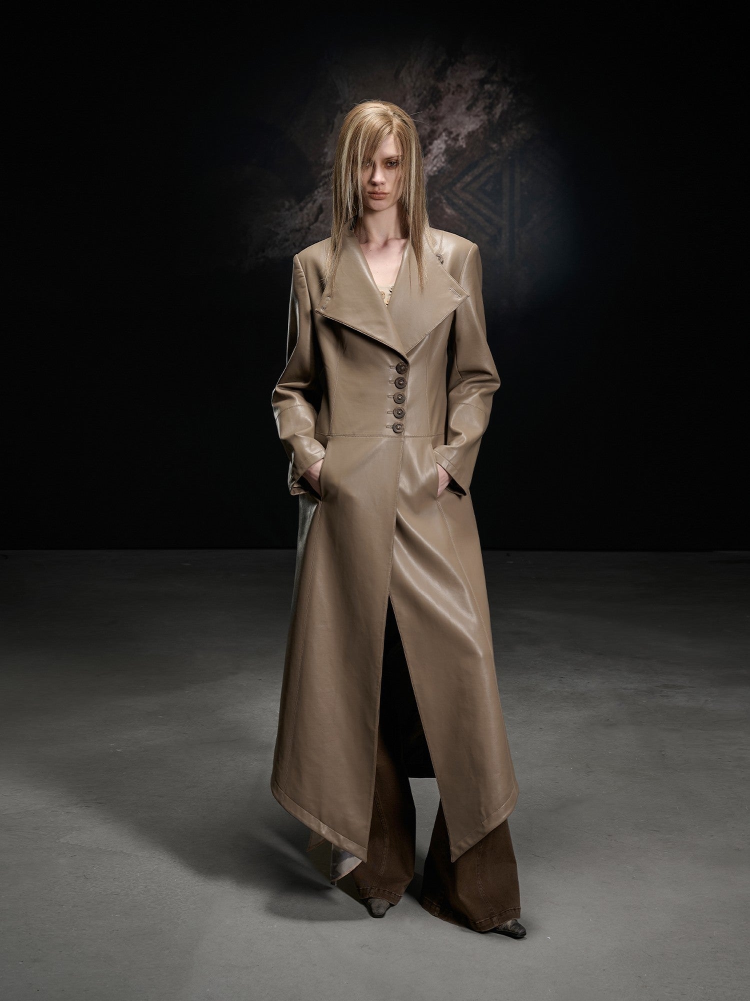 NORTH NODE Washed Pu Leather Lychee Grain V-neck Single Row Buttons Women&