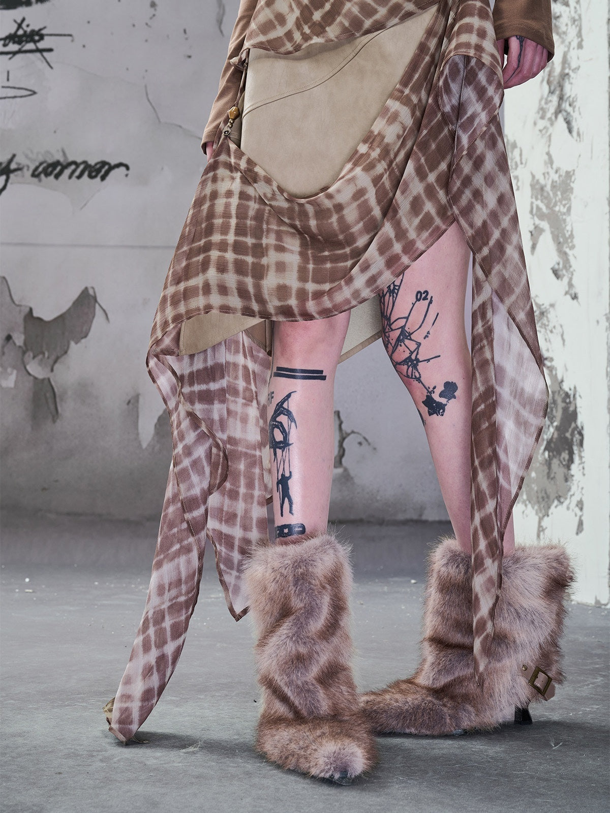 NORTH_NODE_Wasteland_Ruffled_Asymmetric_Chiffon_Spliced_Women&
