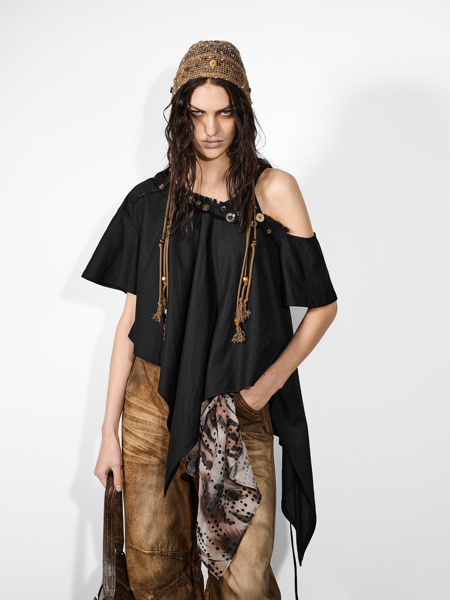 NORTH_NODE_Whimsical_Meadow_Asymmetrical_Multi_Button_Spliced_Women&