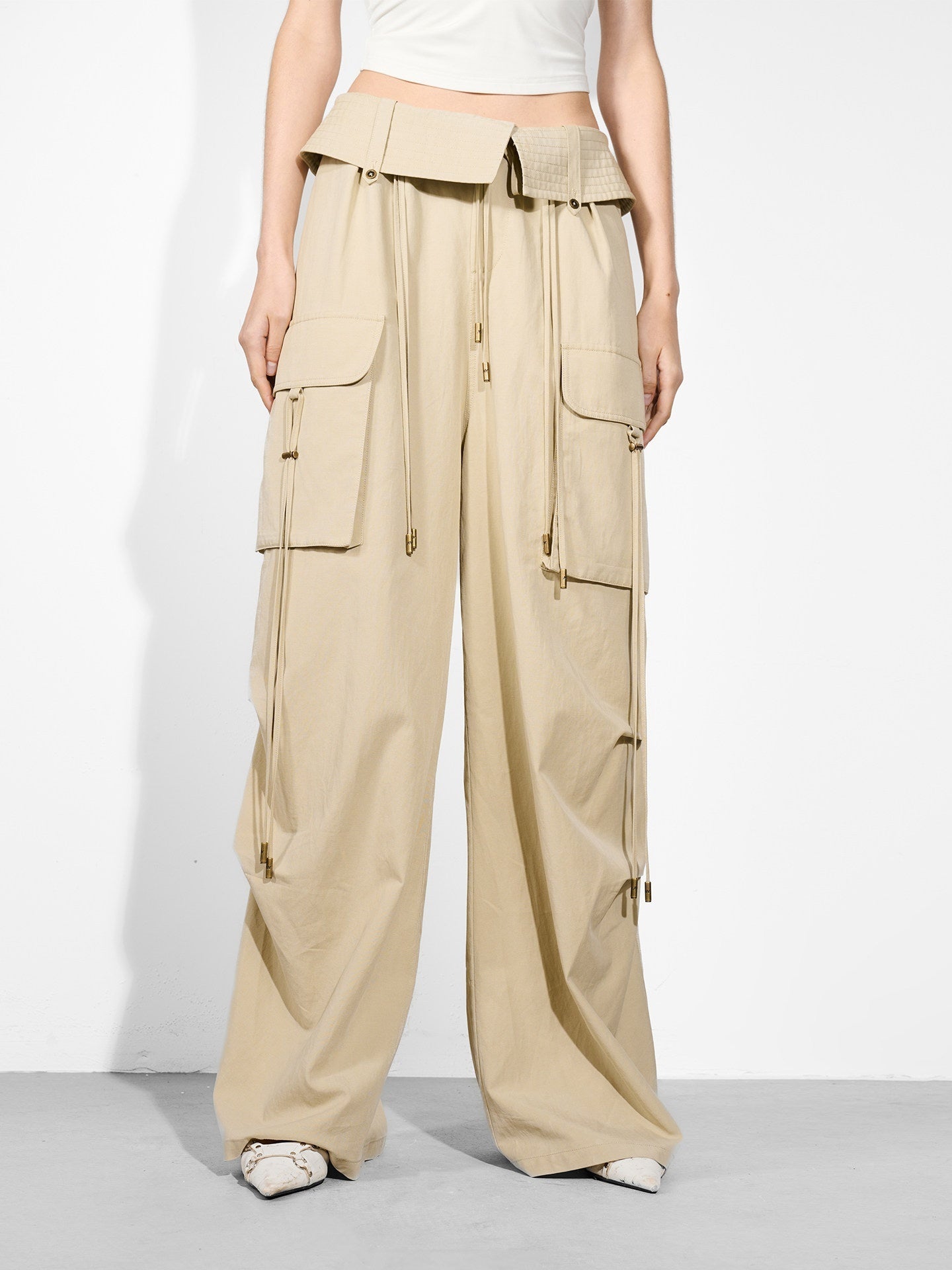 NORTH_NODE_Wide_Leg_Turnover_Waist_Paratrooper_Utility_Women&