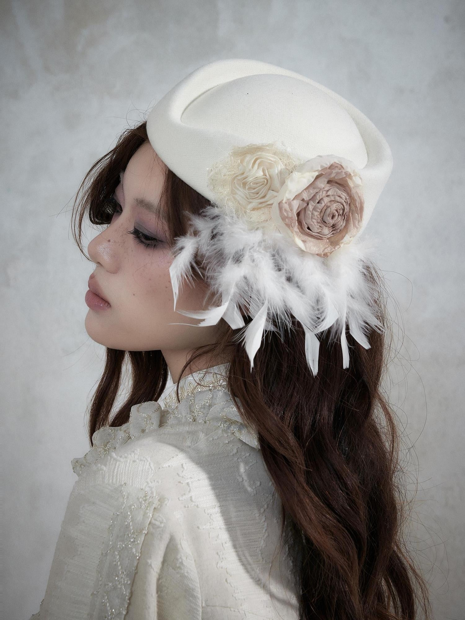 NO ROMANCE Baroque English Court Lace Equestrian Top Hat Women&