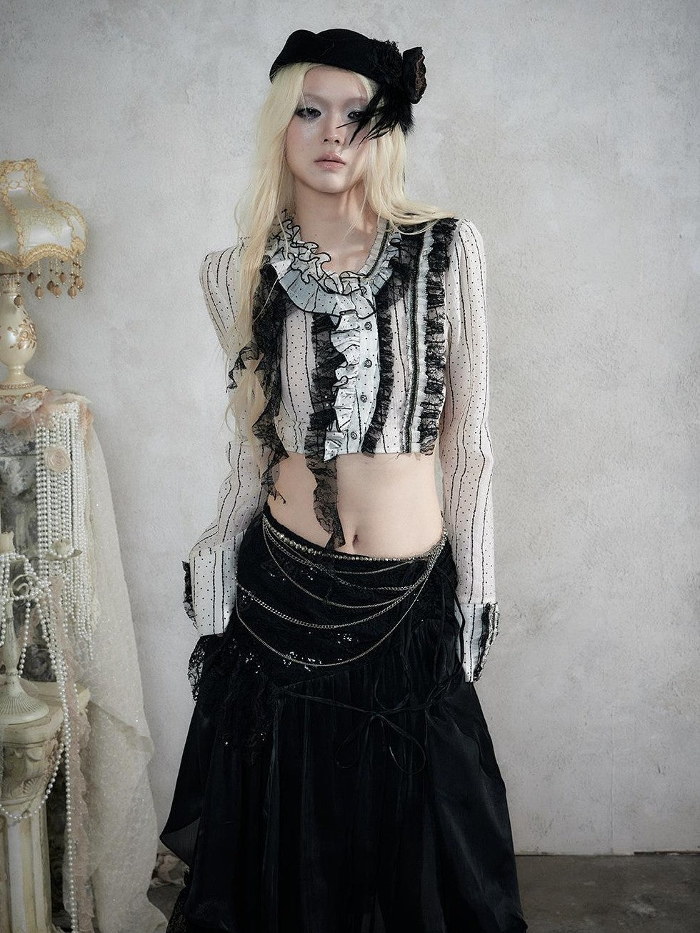 NO ROMANCE Baroque English Court Lace Equestrian Top Hat Women&