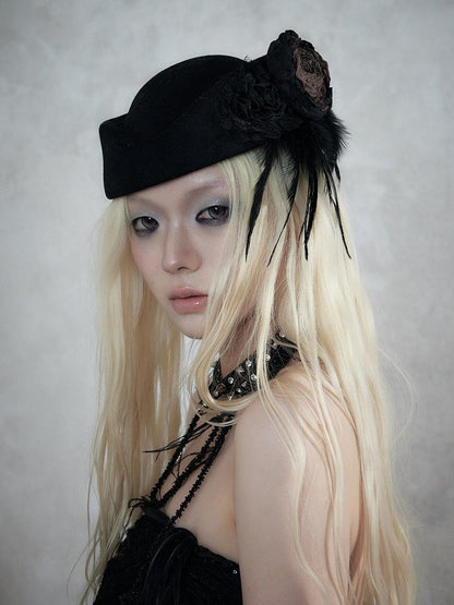 NO ROMANCE Baroque English Court Lace Equestrian Top Hat Women&