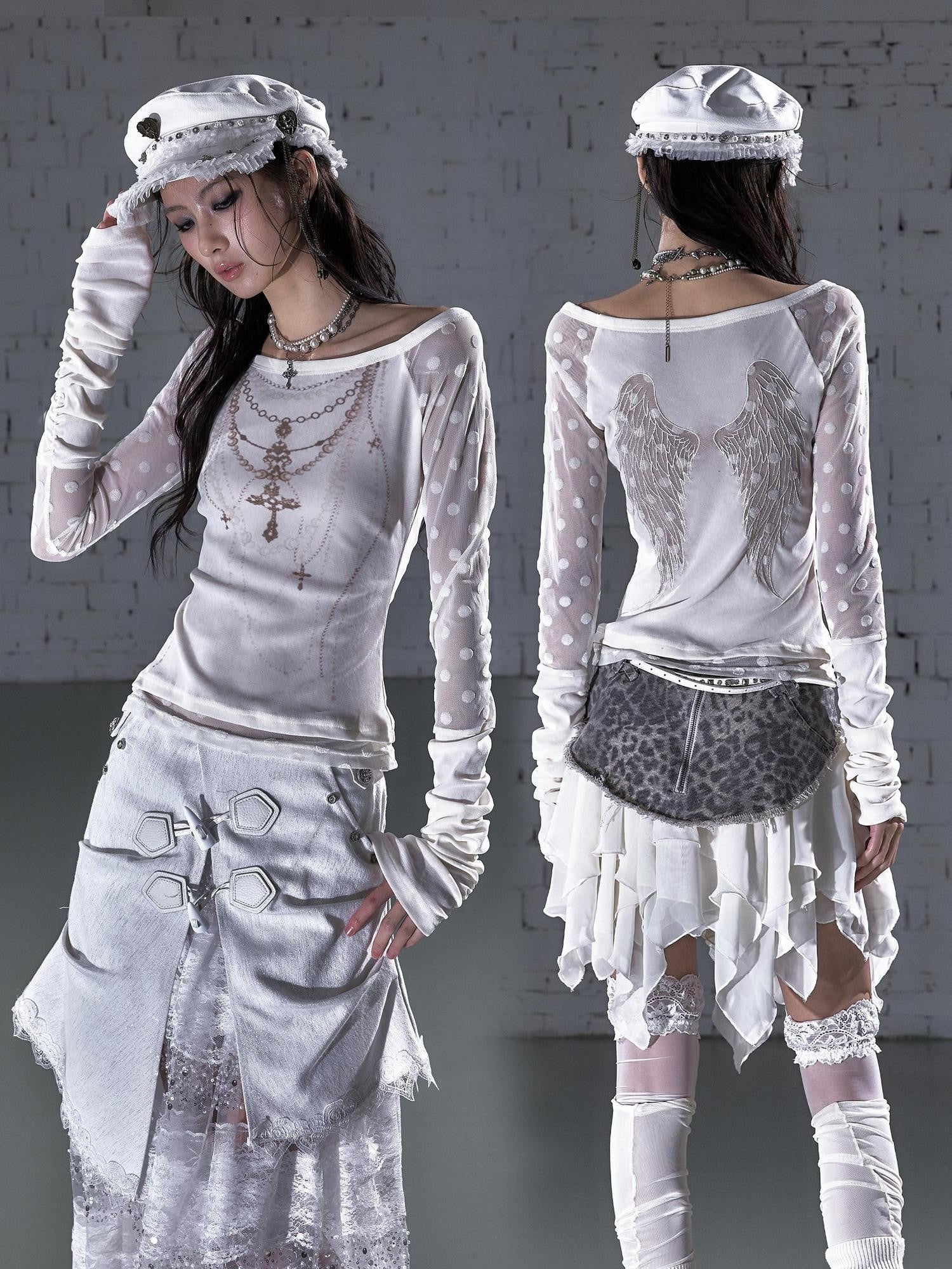 NO ROMANCE Baroque Flocked Reversible Wing Embroidered Slim Women&