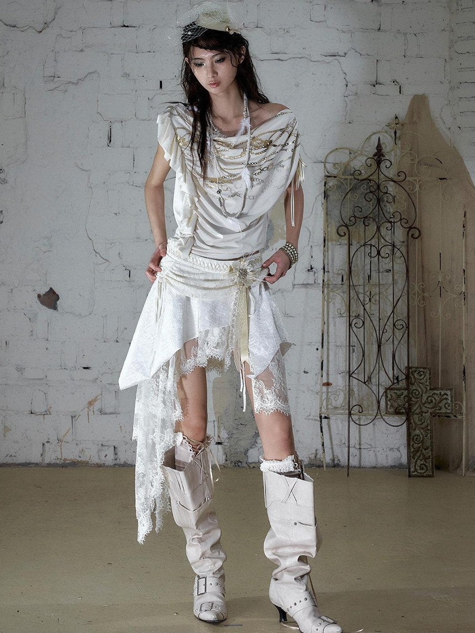 NO ROMANCE Baroque Punk Court Asymmetric Ruched Lace Spliced Velvet Women&