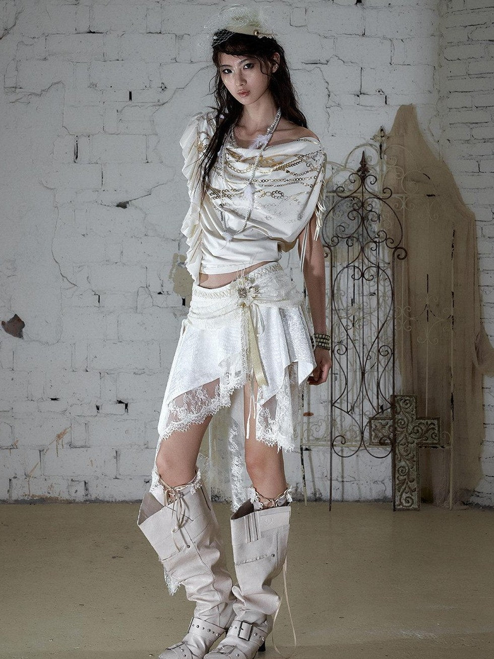 NO ROMANCE Baroque Punk Court Asymmetric Ruched Lace Spliced Velvet Women&