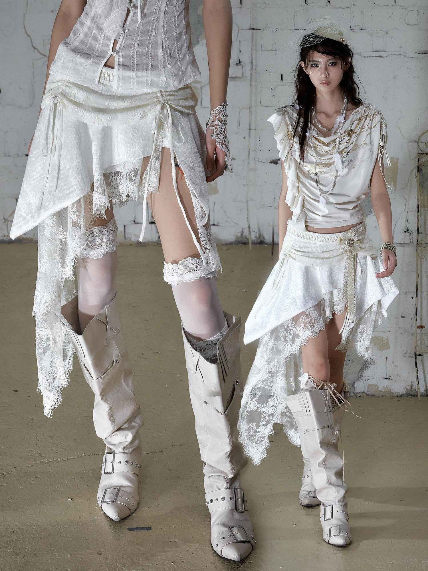 NO ROMANCE Baroque Punk Court Asymmetric Ruched Lace Spliced Velvet Women&