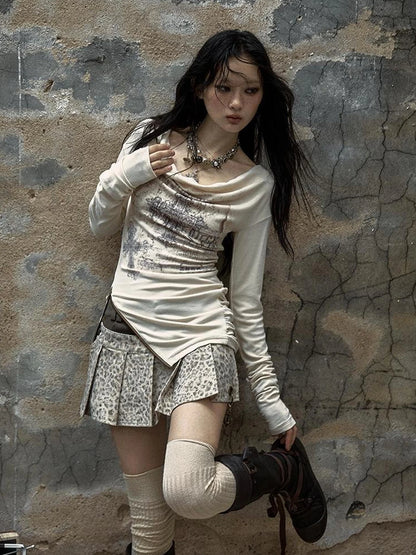 NO ROMANCE Distressed Dual Zipper Slim Punk Bardot Neck Beige Cotton T-Shirt