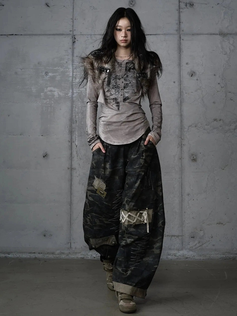 NO ROMANCE Distressed Graphic Punk Slim Fit Long Sleeve Crew Neck Women Gray Cotton T-Shirt