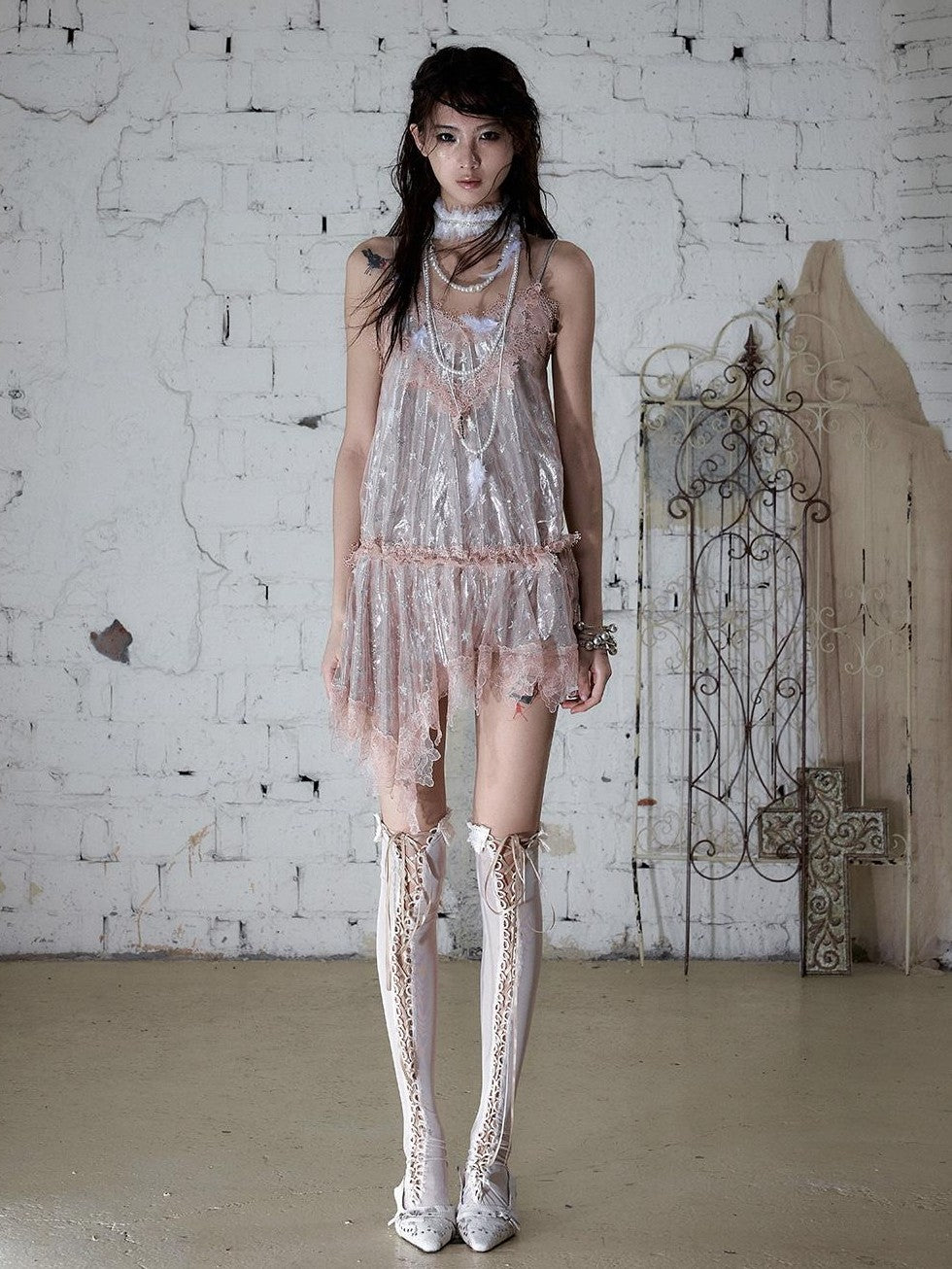 NO ROMANCE Dreamy Irregular Star Lace Drawstring Strappy Women&