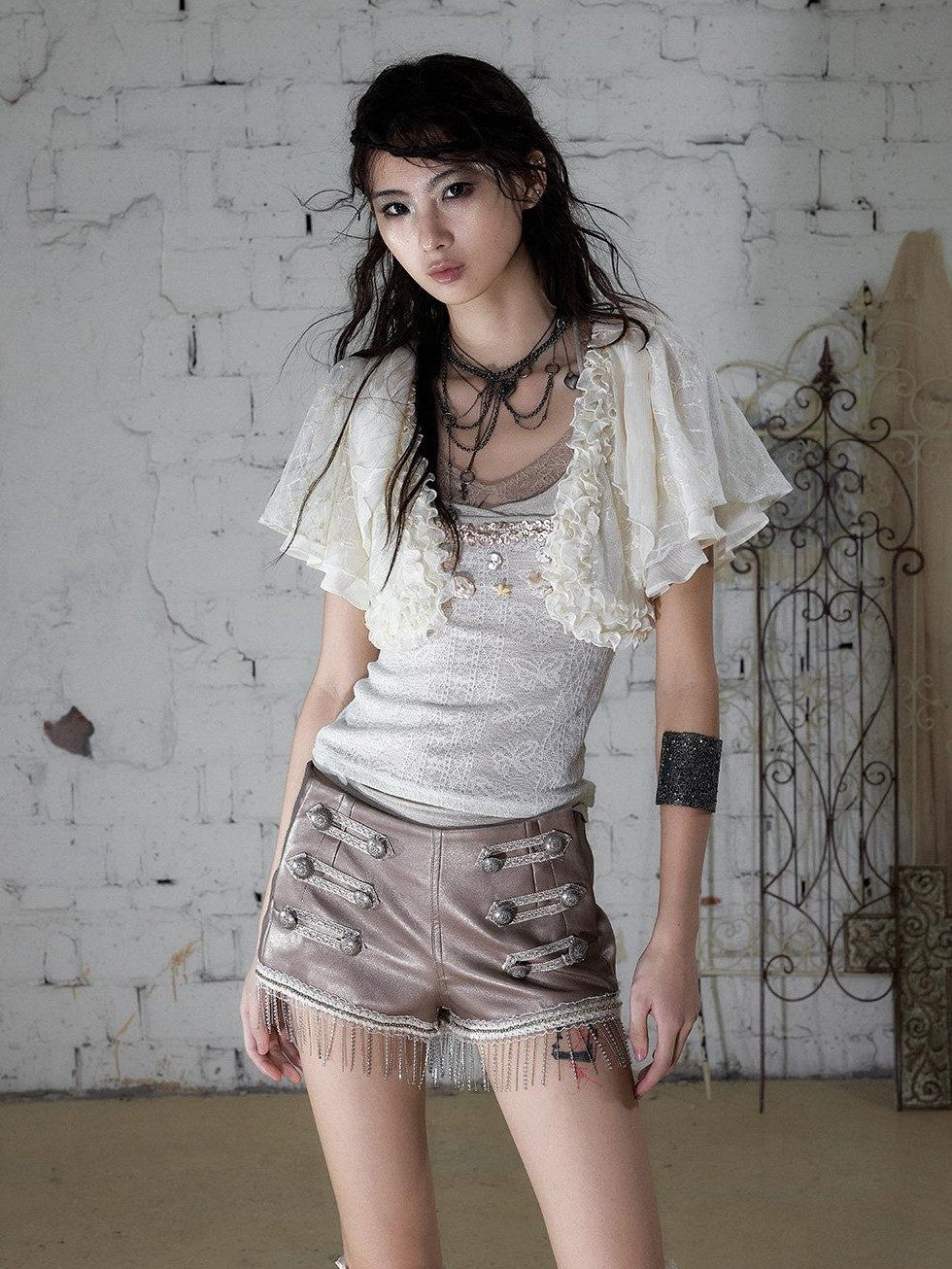 NO ROMANCE Dusty Pink Ivory Vintage Lace Court Women&