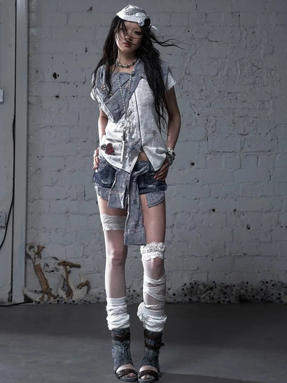 NO ROMANCE Flattering Slim Fit Natural Waist Snowflake Blue Original Design Women Short