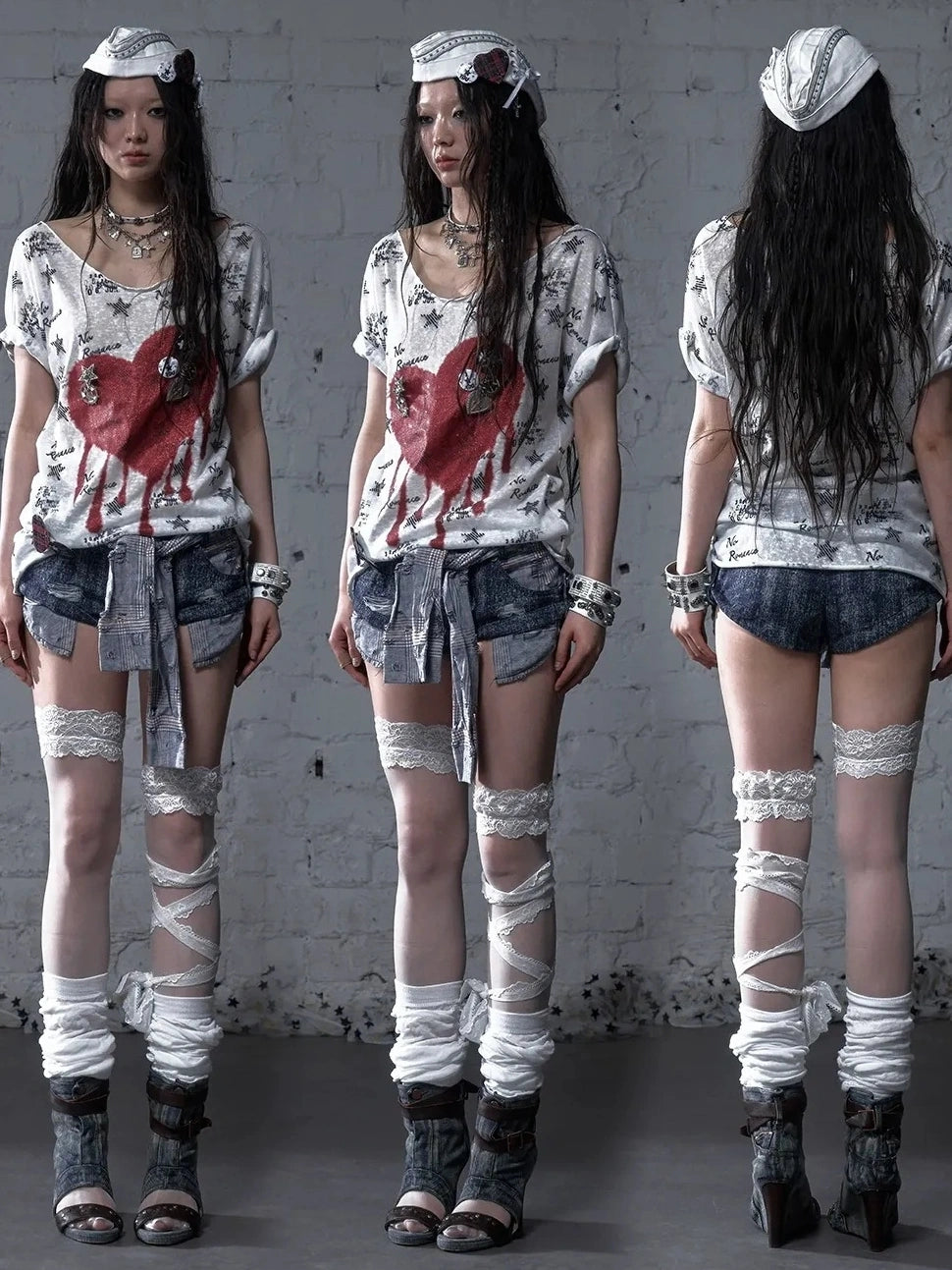 NO ROMANCE Flattering Slim Fit Natural Waist Snowflake Blue Original Design Women Short