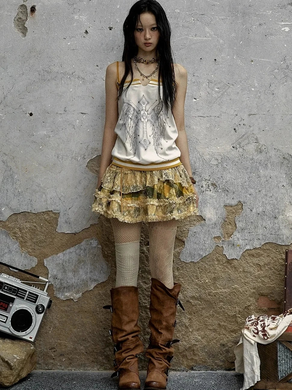 NO ROMANCE Heart Embroidered Velvet Spaghetti Strap Straight Fit Women Polyester Tank Top