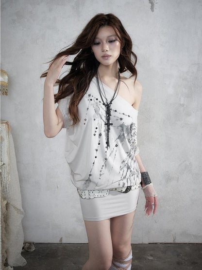 NO ROMANCE Printed Asymmetrical Batwing Bodycon Women&