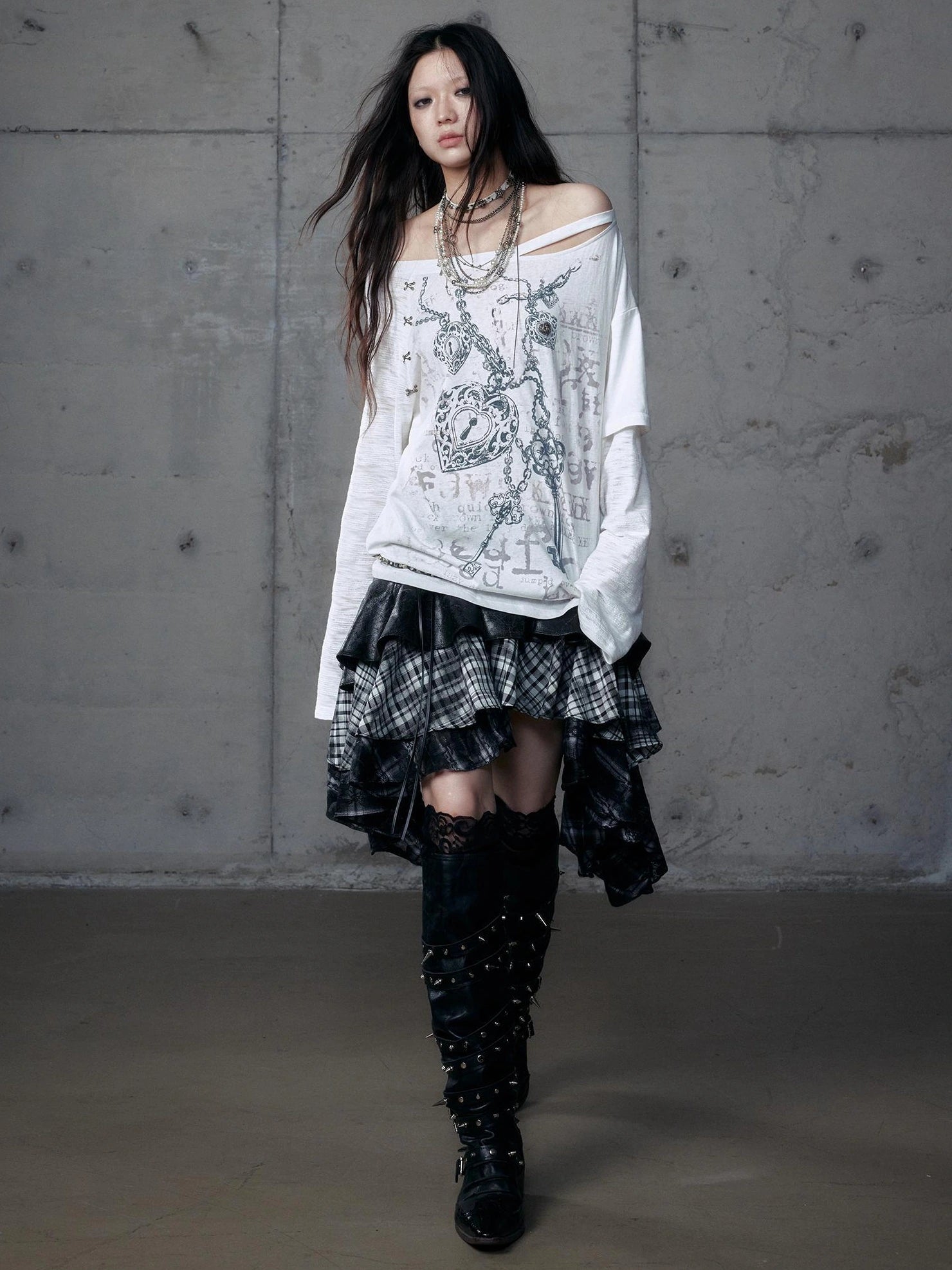 Punk Graphic Print Loose Fit Off Shoulder Long Sleeve Women T-Shirt