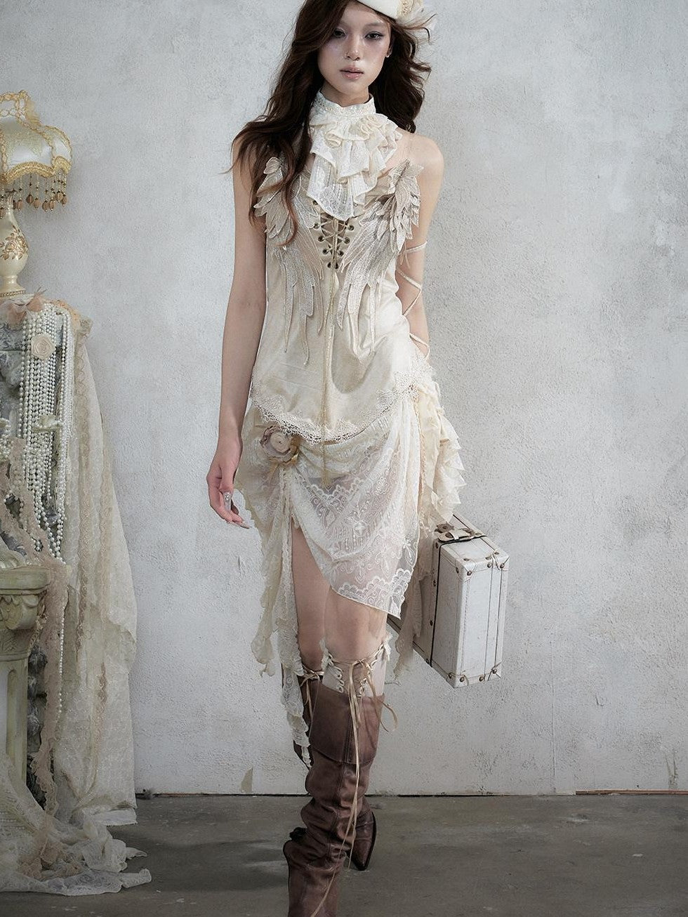 NO ROMANCE Regal Knight 3d Wing Embroidery Lace Up Women&