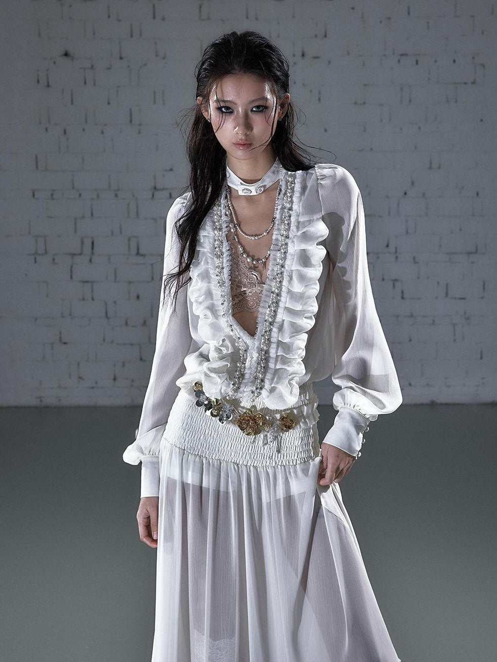 NO ROMANCE Regal Pleated V-neck A Line Women&