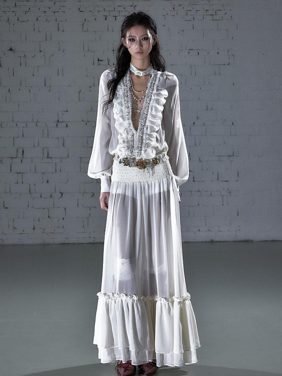 NO ROMANCE Regal Pleated V-neck A Line Women&
