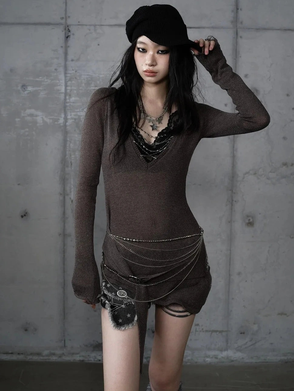 NO ROMANCE Reversible Ripped Punk Style V Neck Slim Fit Long Sleeve Women Graphic T-Shirt