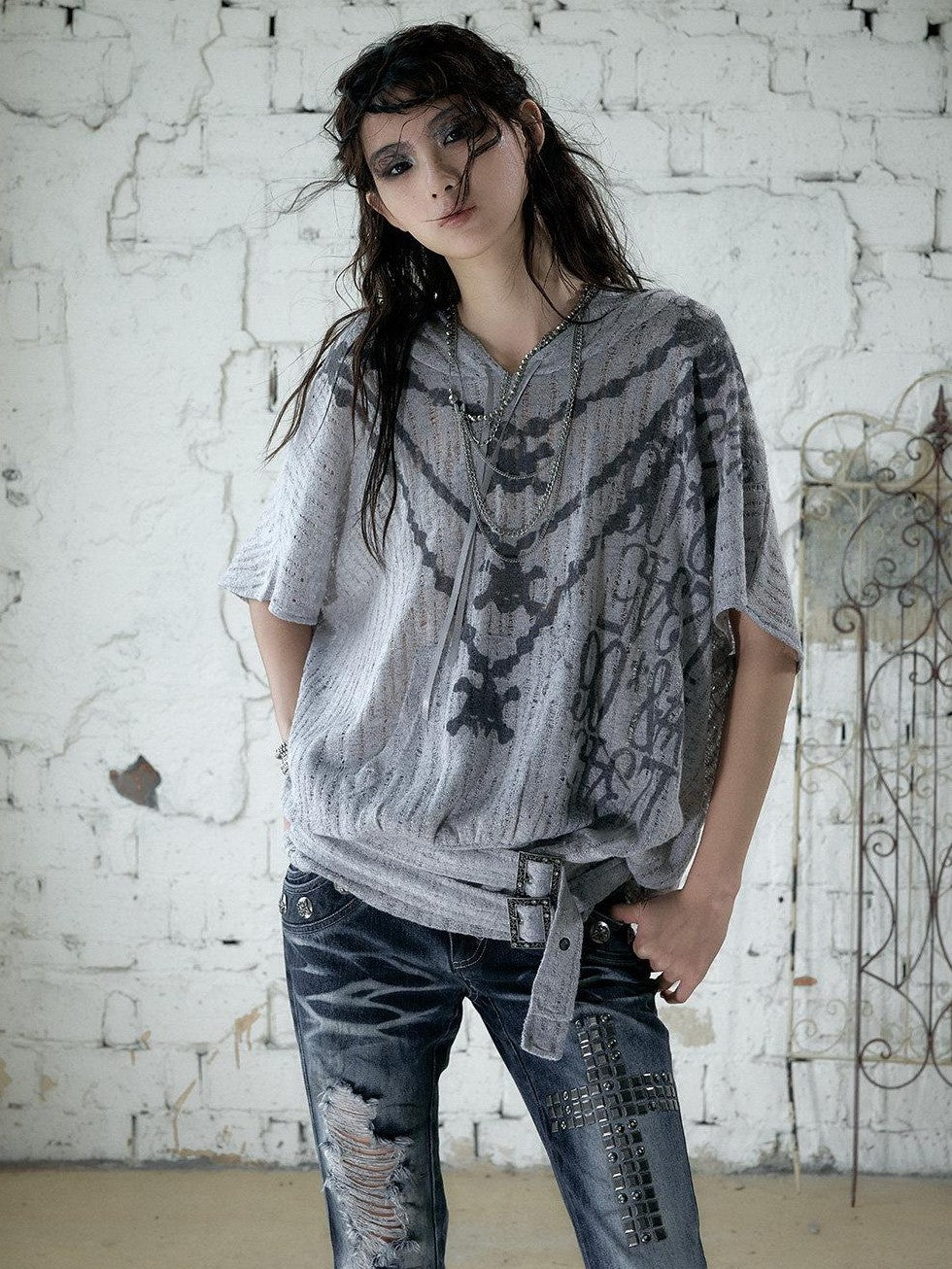 NO ROMANCE Ripped Printed Hooded Batwing Punk Women&