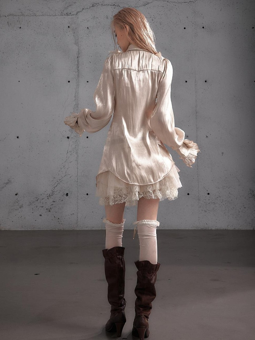NO ROMANCE Ruffle Lace Spliced Long Sleeve Glossy Women&