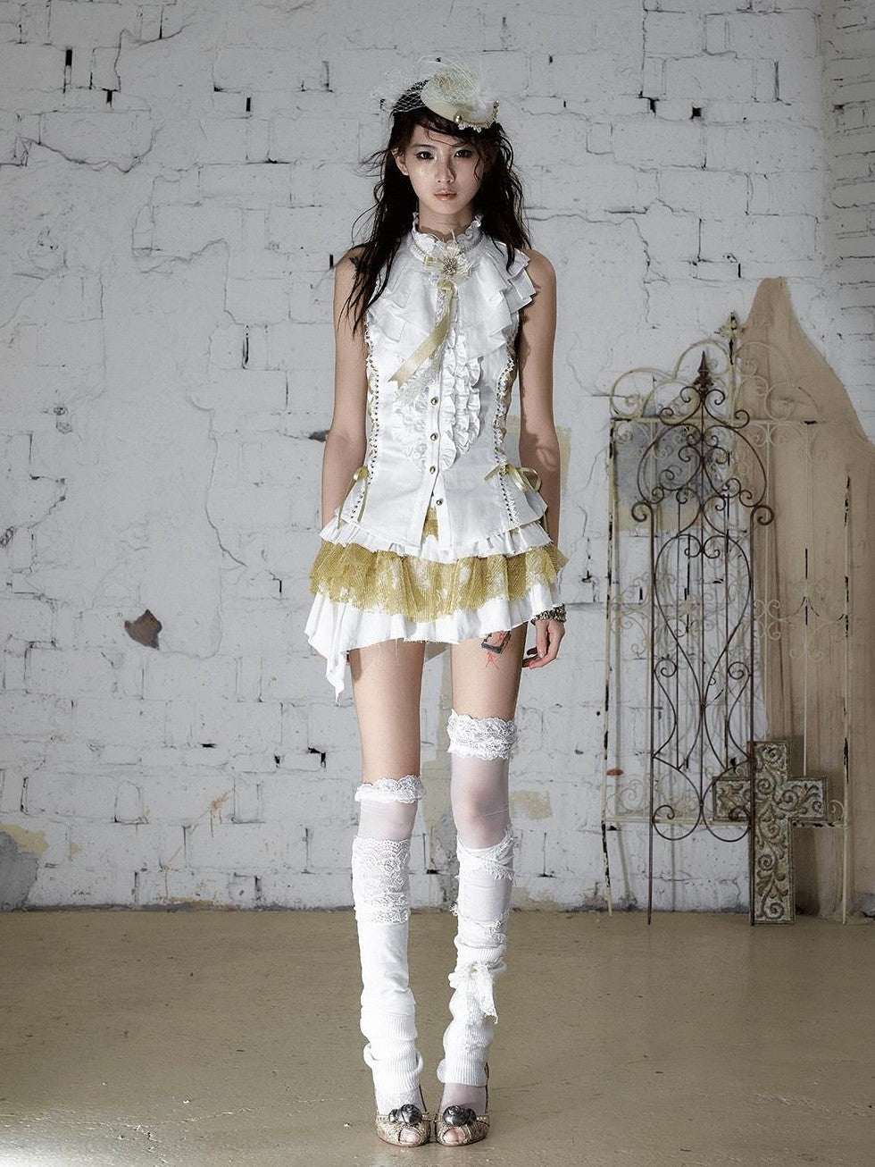 NO ROMANCE Ruffle Trim Ruffle Collar Tie Waist Slim Fit Women&