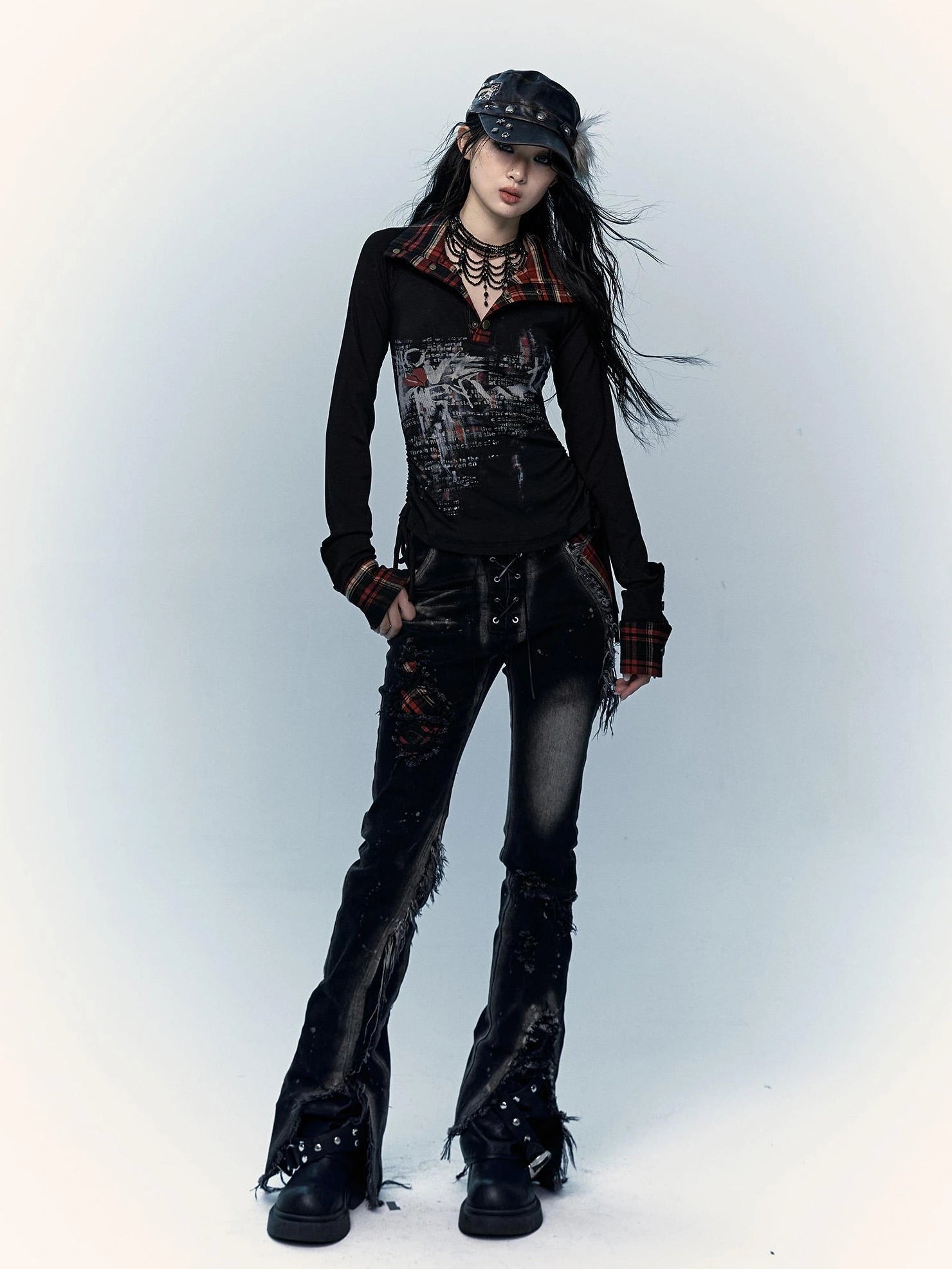 NO ROMANCE Shape Retaining Stretch Slim Low Rise Plaid Distressed Black Women Casual Jeans