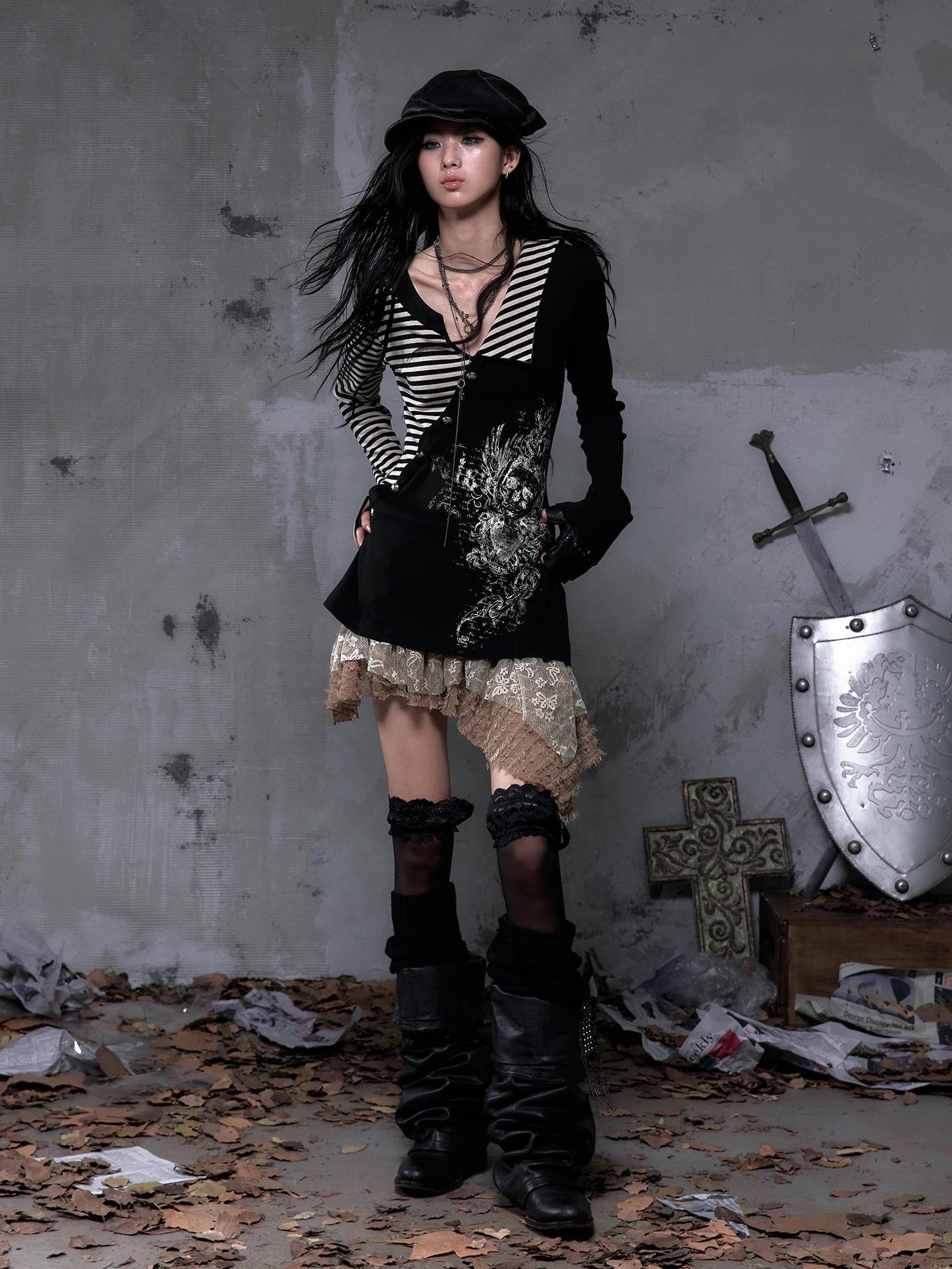 NO ROMANCE Soft Knit Long Sleeve Collared Striped Star Print Women Black Beige Gray T-Shirt