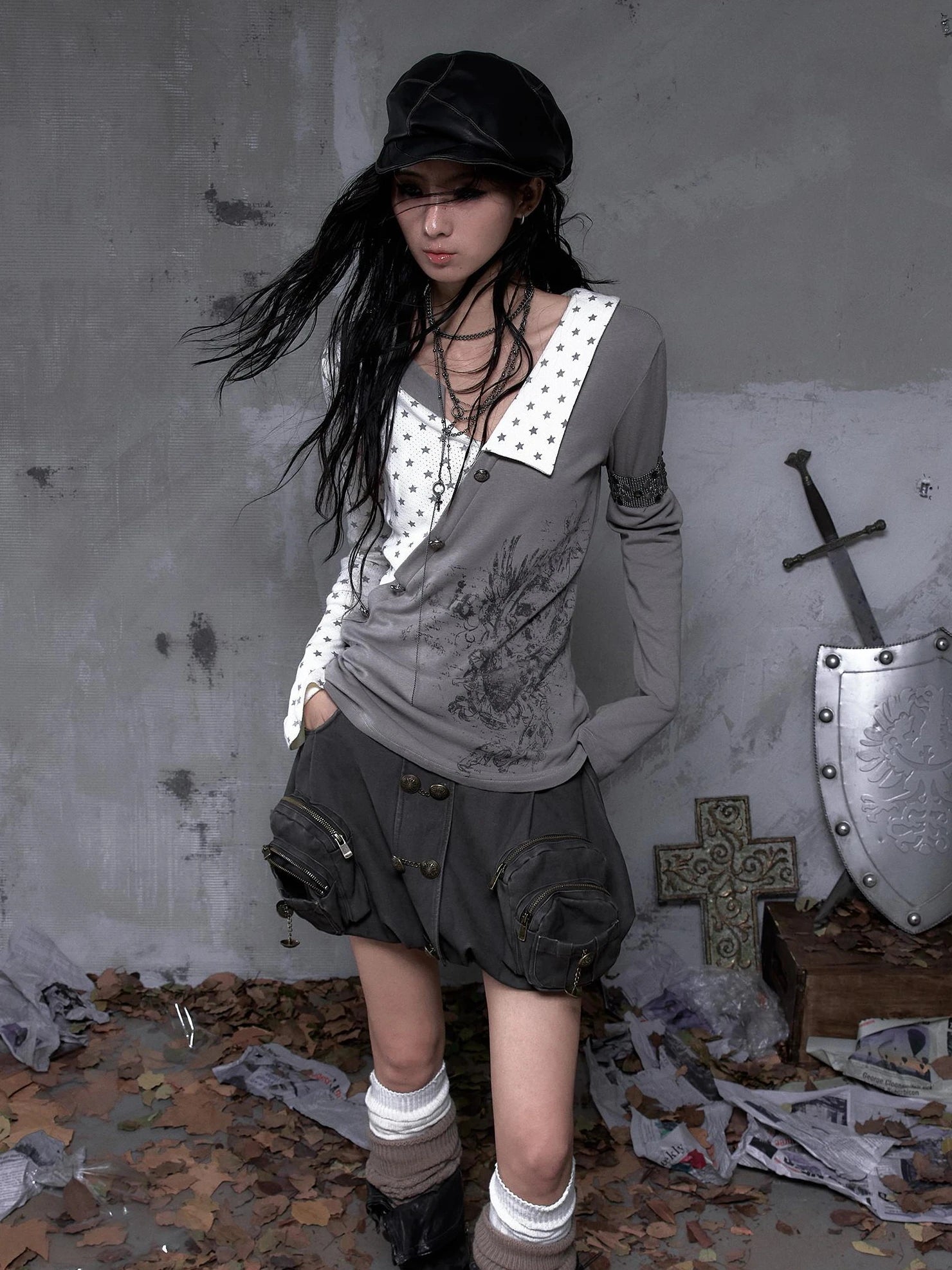 NO ROMANCE Soft Knit Long Sleeve Collared Striped Star Print Women Black Beige Gray T-Shirt
