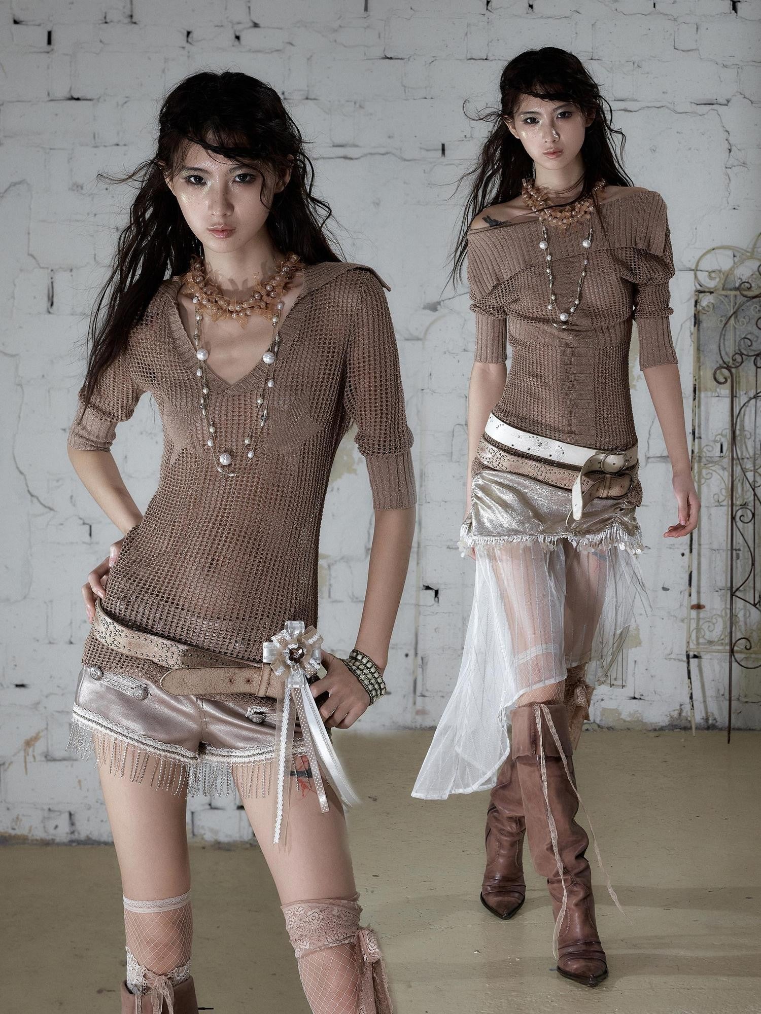 NO ROMANCE Star Cutout Punk Slim V-neck Convertible Women&