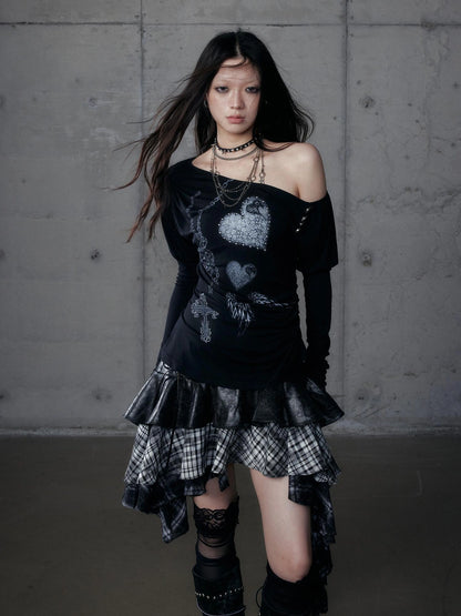 NO ROMANCE Stretchy Knit Asymmetric Neck Slim Long Sleeve Women Cross Heart Graphic T-Shirt