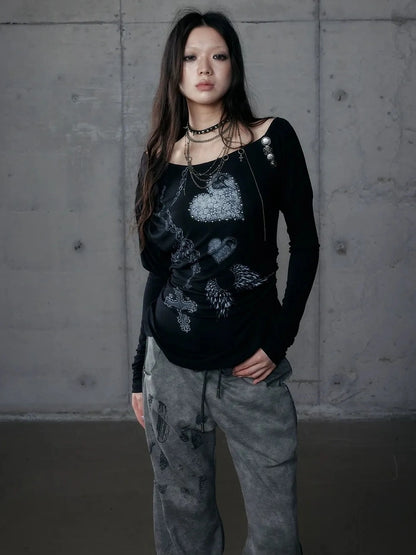 NO ROMANCE Stretchy Knit Asymmetric Neck Slim Long Sleeve Women Cross Heart Graphic T-Shirt