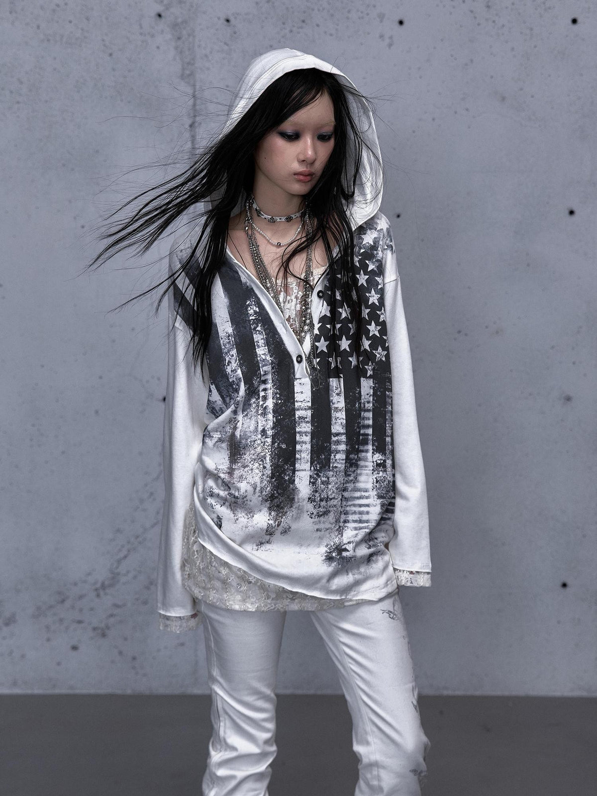 NO ROMANCE V-neck Print Lace Panel Loose Fit Women&