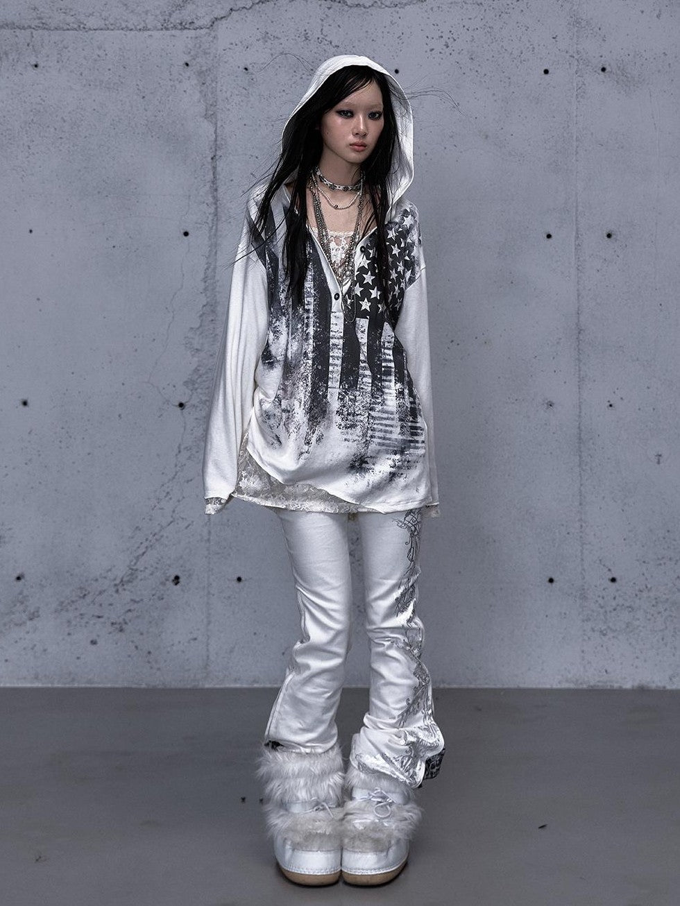 NO ROMANCE V-neck Print Lace Panel Loose Fit Women&
