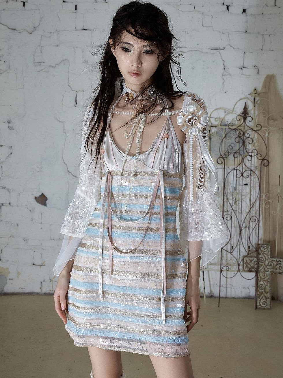 NO ROMANCE Vintage Baroque Embellished Sequin Women&