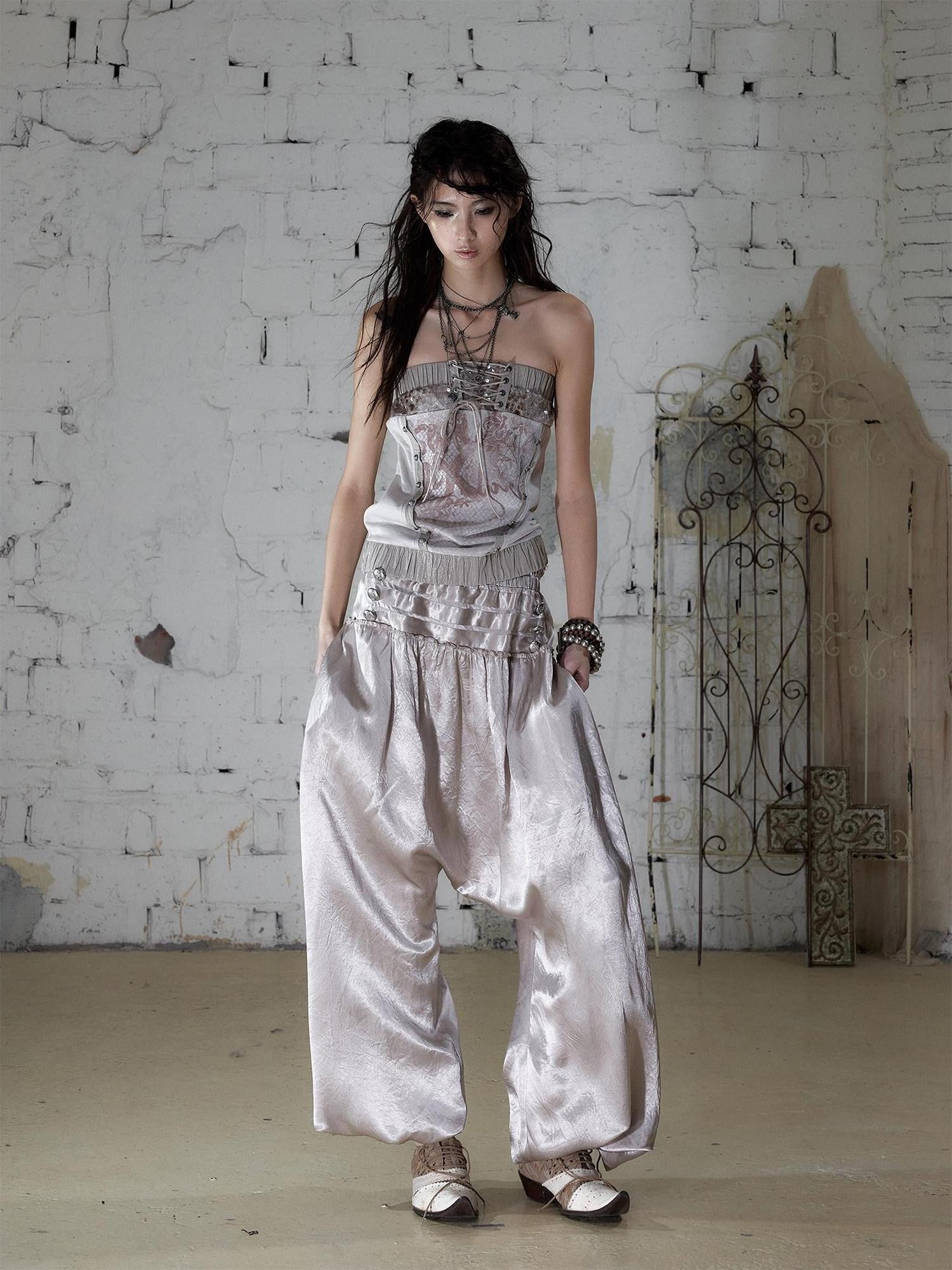 NO ROMANCE Vintage Baroque Lace Lantern Wide Leg Women&