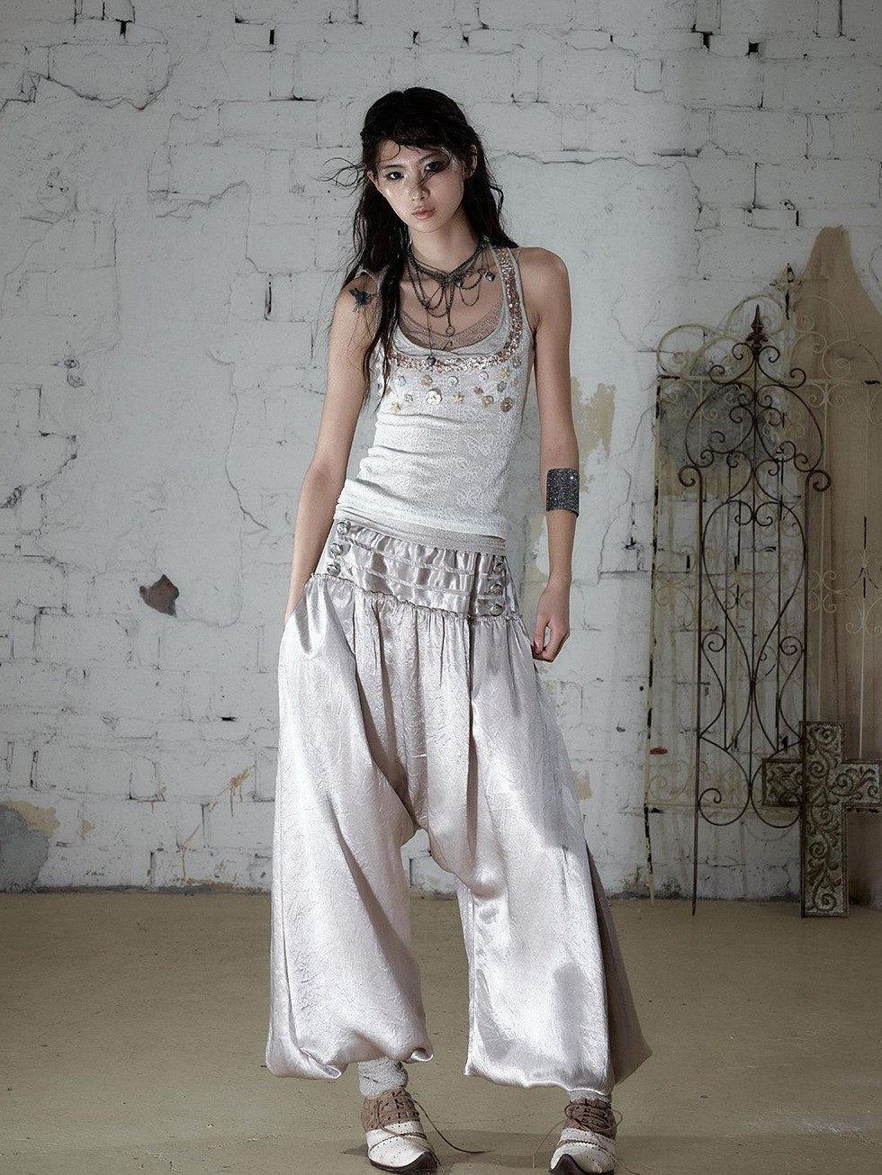 NO ROMANCE Vintage Baroque Lace Lantern Wide Leg Women&